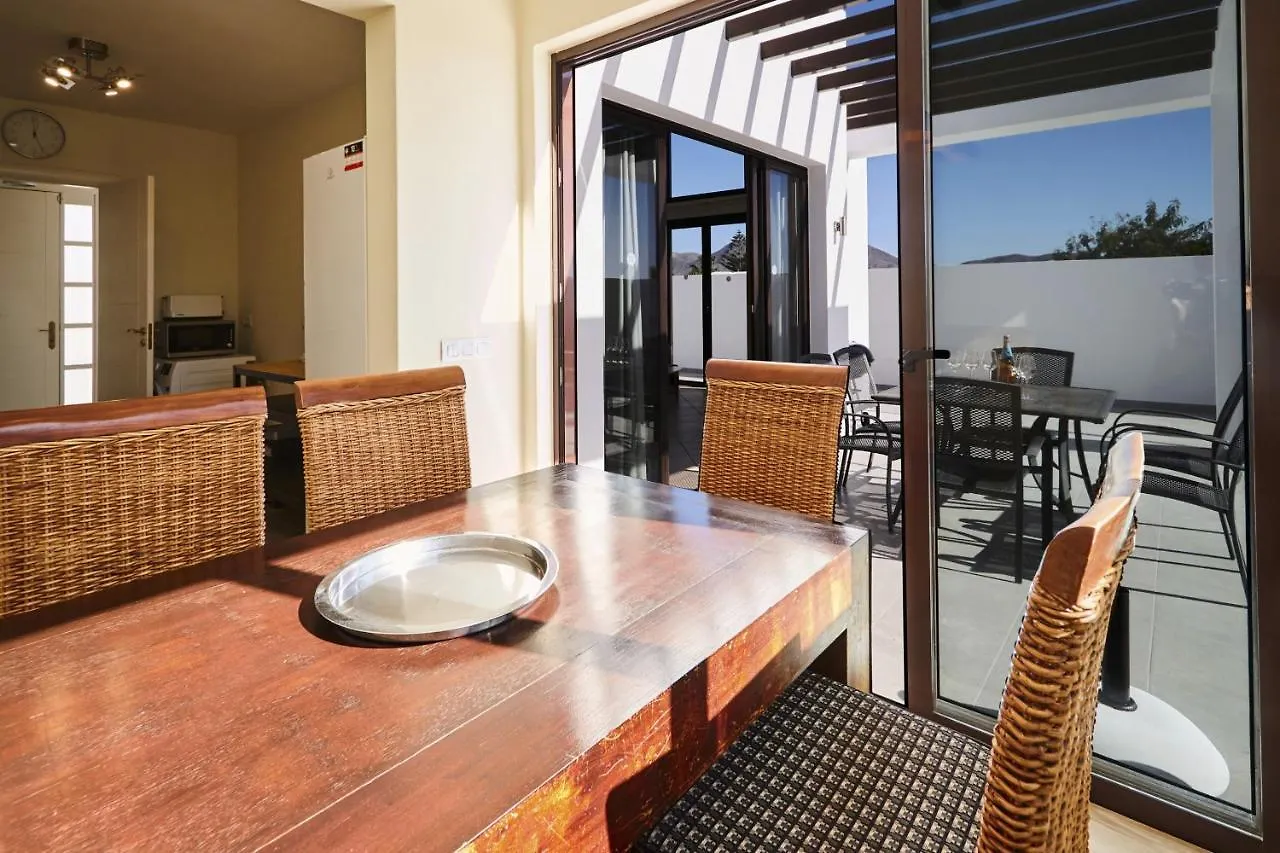 Villa Cantium - Lh101 By Villas Now Ltd Playa Blanca  0*, Playa Blanca (Lanzarote)