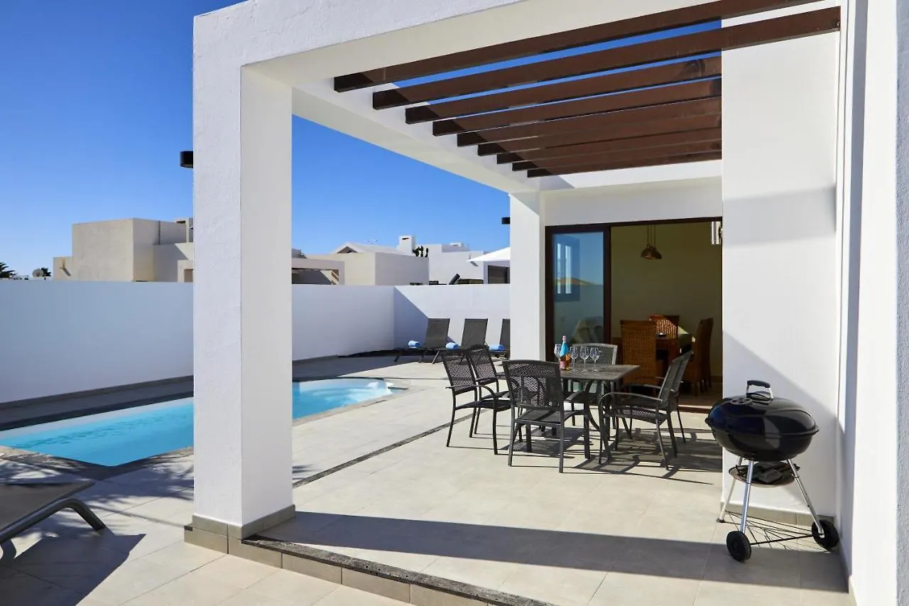 Villa Cantium - Lh101 By Villas Now Ltd Playa Blanca